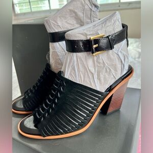 Vince Camuto Frenela Ankle Strap Woven City Sandals – Black – Size 8.5 – NIB